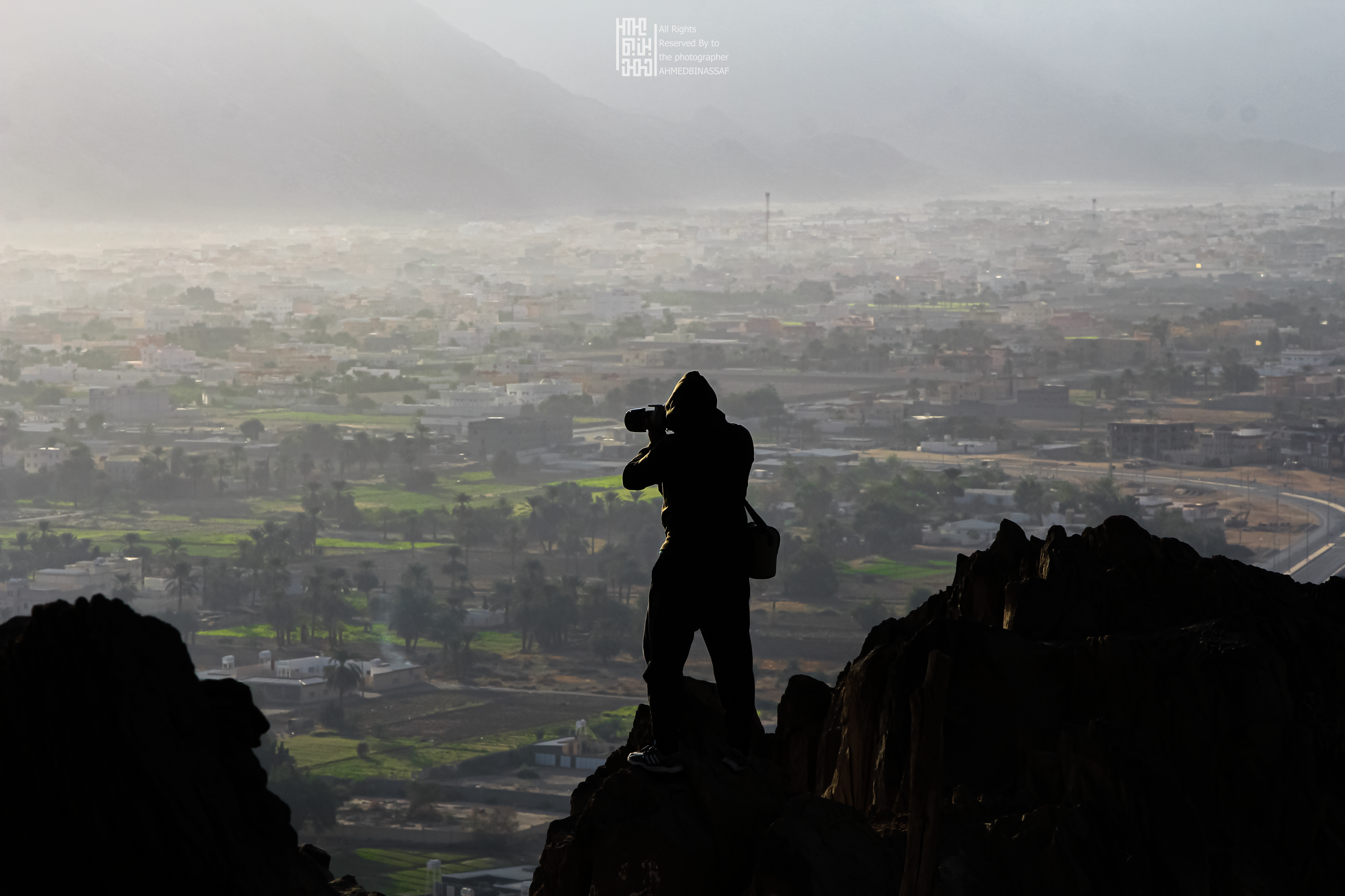 عين تعانق الأفق - نجران